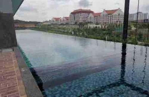 Kota Warisan Apartment | BS1320- Klia- Selfcheck-in- Wifi- Netflix-Parking- Sepang, 5065