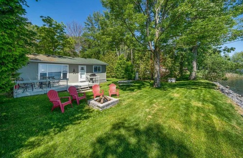 Milford Cottage | BTB, Waupoos View
