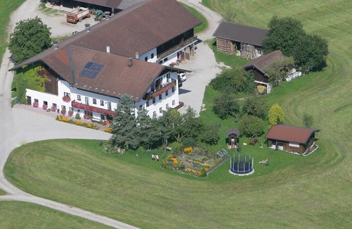 Eggstatt Other | Bucherhof idyllic single location near the forest with its own lake, pure nature.
