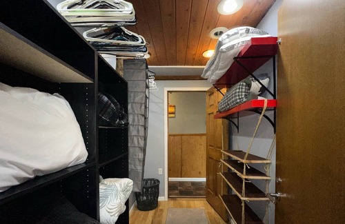 Benzonia House | Buck Mountain Lodge - Crystal Lodgings