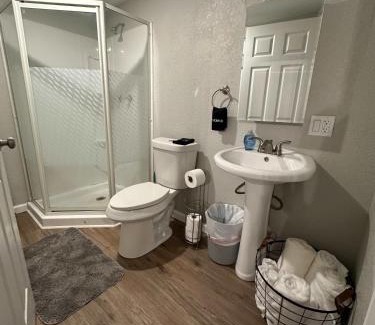 Gilmer Apartment | Buckeye Retreat