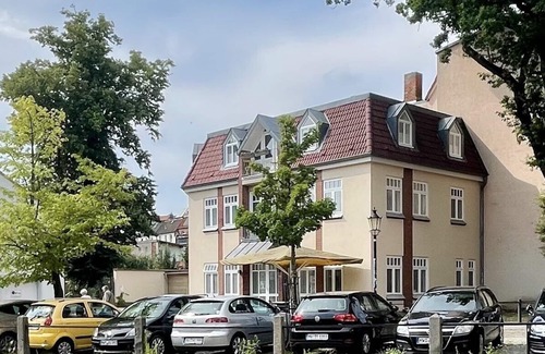 Wismar Apartment | Buddelschiff -zauberhaftes Apartment mit Blick auf Stadtkanal