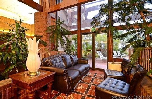 St. George Resort | Budget Friendly Accommodations at Red Lion Hotel St. George! Pool, Parking, Gym