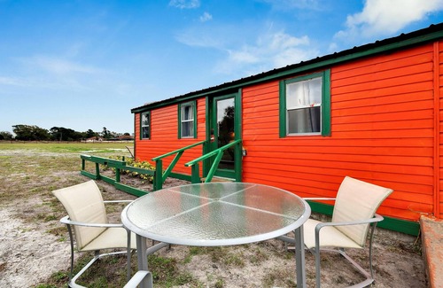 Wimauma House | Budget-Friendly Base - Cozy - Spacious Land