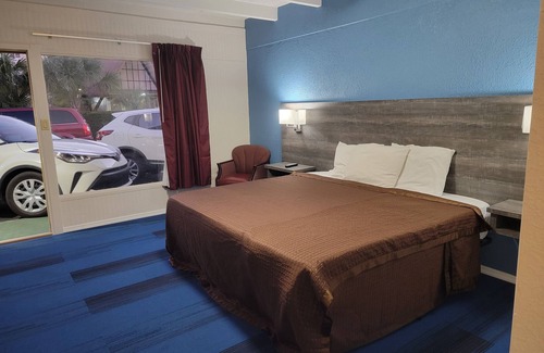 Winter Haven Hotel | Budget Inn Winter Haven