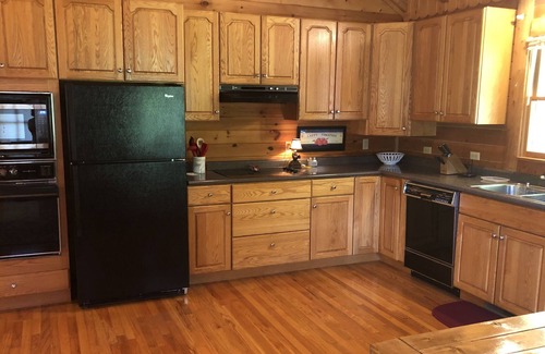 Lexington House | Buffalo Creek Log Cabin