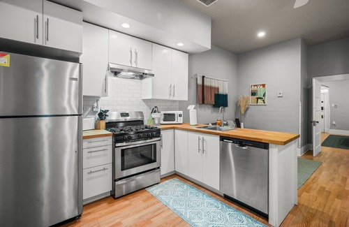 Downtown El Paso House | Built in 1915, this quaint historic El Paso home surprises you with its modern updates and decor
