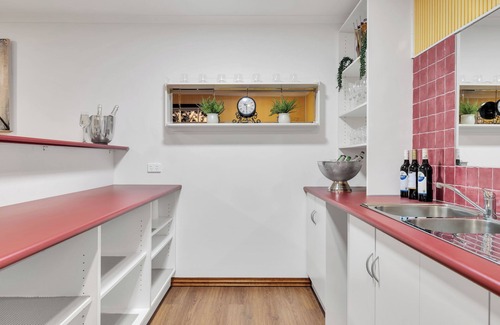 Bulla House | Bulla Homestead - More Space. More Privacy. More Fun