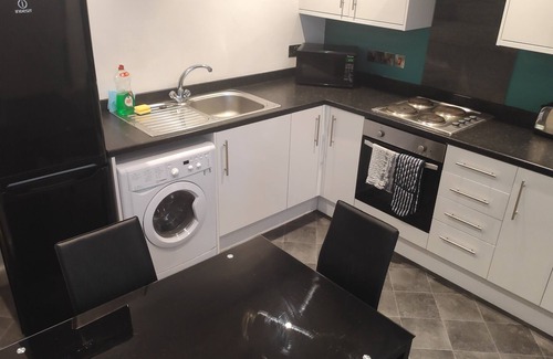 Selby House | Buller View, Selby (Quiet Location)