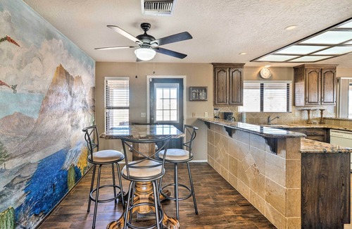 Sunridge Estates House | Bullhead City Home w/Private Pool, Hot Tub & View