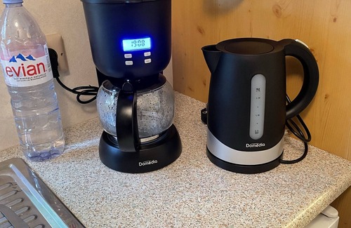 Braize RV Rental | Bungalow 'Charmant Mobile Home En Foret' with Shared Pool, Private Terrace and Shared Garden