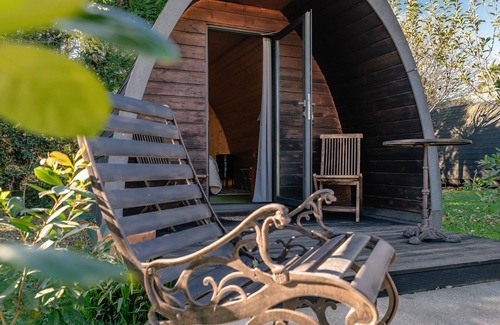 Ronfe House | Bungalow Cultura with Shared Garden and Air Conditioning