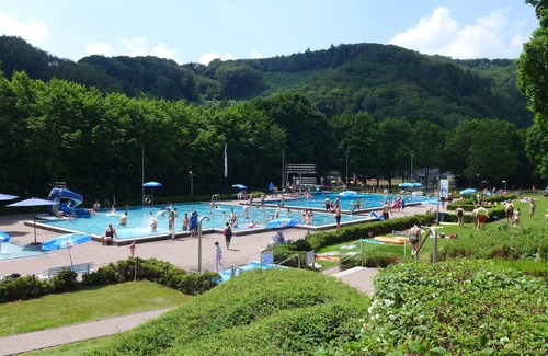 Waxweiler House | Bungalow for up to 4 people at Campingpark Eifel