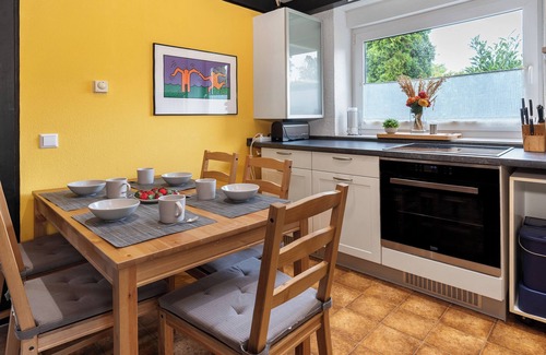 Schellbronn House | Bungalow 'Nordschwarzwald' with Private Terrace, Private Garden and Wi-Fi