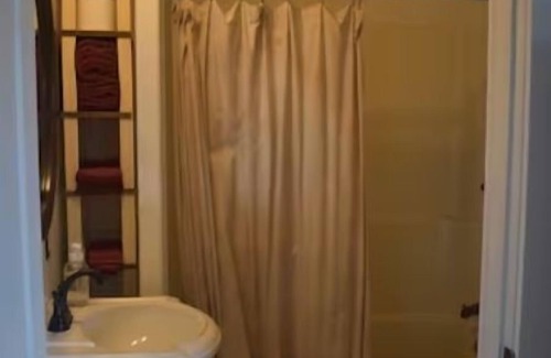 Kalispell Bed & Breakfast | Bunkhouse