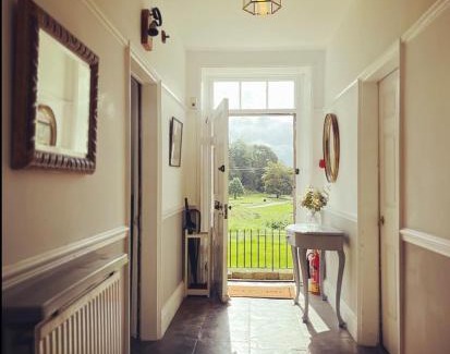 Hutton le Hole House | Burnley House Bed & Breakfast