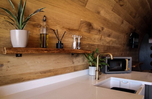 Rhayader Apartment | Burrow View - a hobbit hut that sleeps 4 guests in 1 bedroom