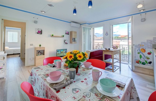 Pallanza Apartment | Butterfly Apt Suna Beach, Verbania, Italy