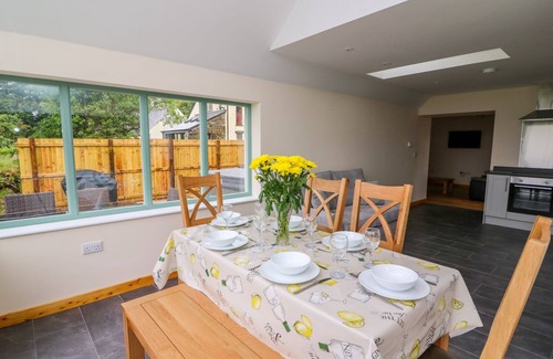 Crymych Cottage | BWTHYN EISTEDDFA FACH, pet friendly in Newport, Pembrokeshire