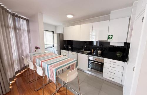 A Ver-o-Mar Apartment | By The Ocean