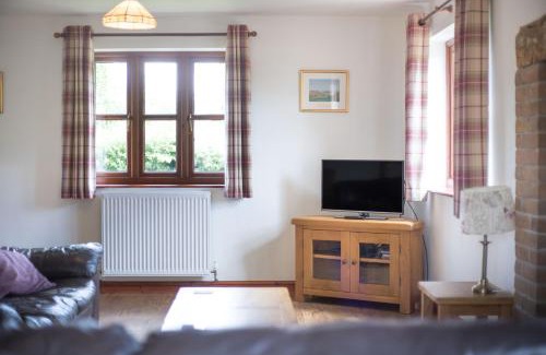 Strefford House | Byne Brook Cottage