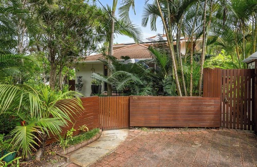 Suffolk Park Apartment | Byron Bay Accom - Kookaburra Beachside Apartment - 176 Alcorn St
