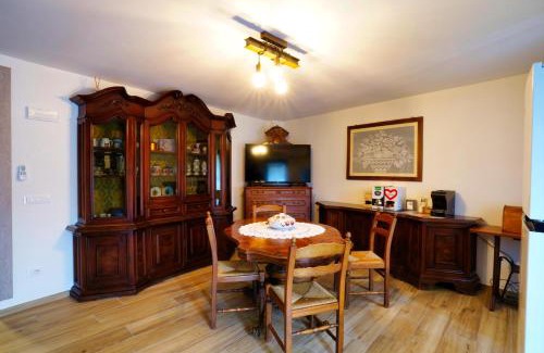 Quattro Castella Bed & Breakfast | Cà Mandarein