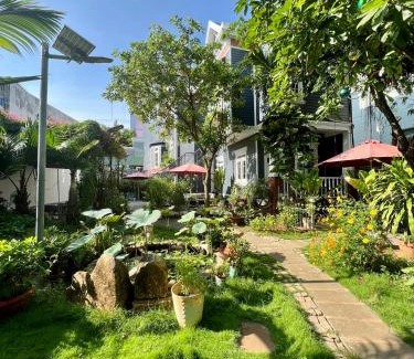Phuong 11 House | Căn Happy