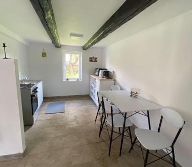 Campulung Moldovenesc Apartment | Căsuță BnB