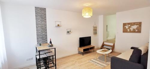 Moissac Apartment | Cœur d'émeraude