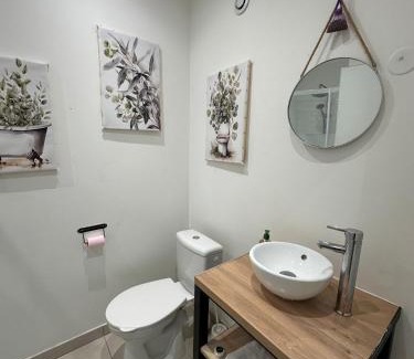 Moissac Apartment | Cœur d'émeraude