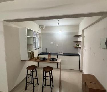 Amarnath Hotel | C Suites Jade
