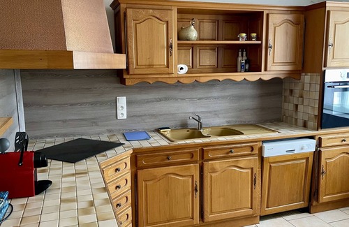 Imphy Apartment | C3 Family Parking 2 rooms 4 beds 5 persons WiFi