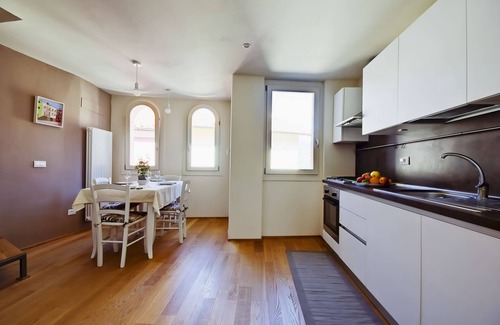 Civezza House | Cà De Pace is a two bedroom house on the main square of the village of Civezza.