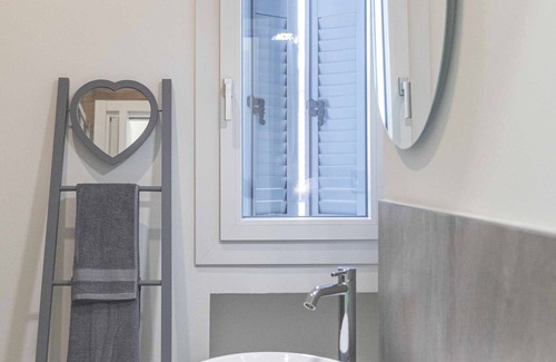 Gavirate Apartment | CA 'DEL RE SCARTOZZ Pinta d'Ora