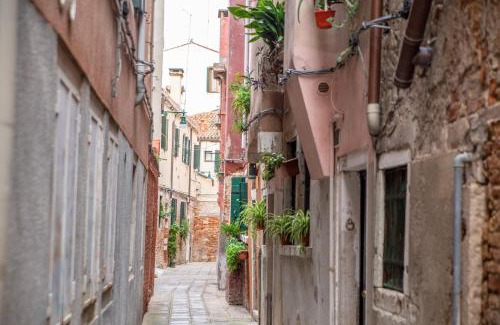 Castello Apartment | Ca' Gritti by Venicevillas