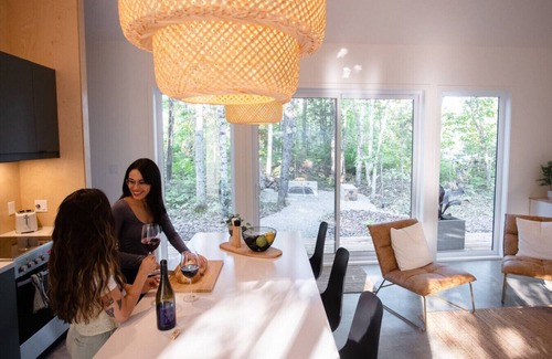 La Conception Cabin | Woodland Cocoon | Fireplace 15min Tremblant