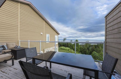 Petite-Riviere-Saint-Francois Condo | 345 Les Immeubles Charlevoix