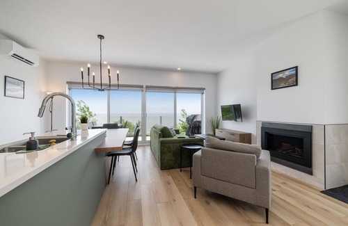 Petite-Riviere-Saint-Francois Condo | Havre du Loup: St. Lawrence River Views & Trails