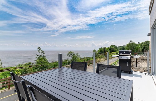 Petite-Riviere-Saint-Francois Condo | Havre du Loup: St. Lawrence River Views & Trails