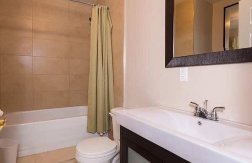 Petite-Riviere-Saint-Francois Condo | Cottage EST-16-2 | Petite-Rivière-St-François