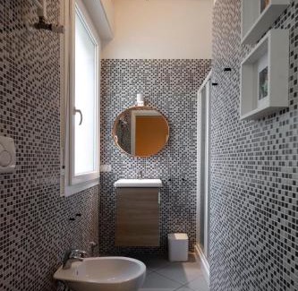 Bolognina Apartment | CA' ROJI Bologna - Private Garden