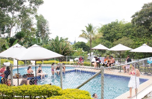 Yotoco RV Rental | Cabaña Íntima para Parejas en Mystic Natural