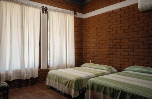 Santa Maria Tonameca Cabin | Cabaña 0