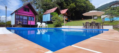 Darien Other | Cabaña 8 Personas Lago Calima