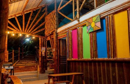 Tulua House | Cabaña Colores