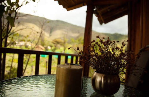 Villa de Leyva Cottage | Cabaña de madera Ojo de Agua