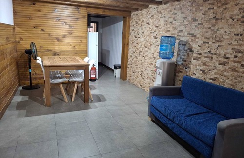 La Ribera Cabin | Cabaña de madera en el centro del Born