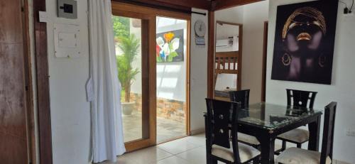 Monitos Apartment | Cabaña Maria José