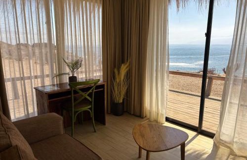 Taltal Hotel | Cabañas Caleta Hueso